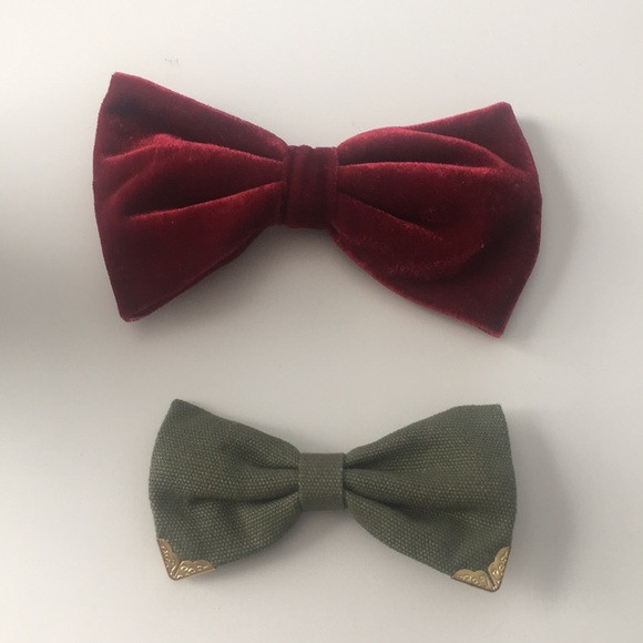 Claire's Other - SOLD Claire's Red and Green Hair Bow Bundle